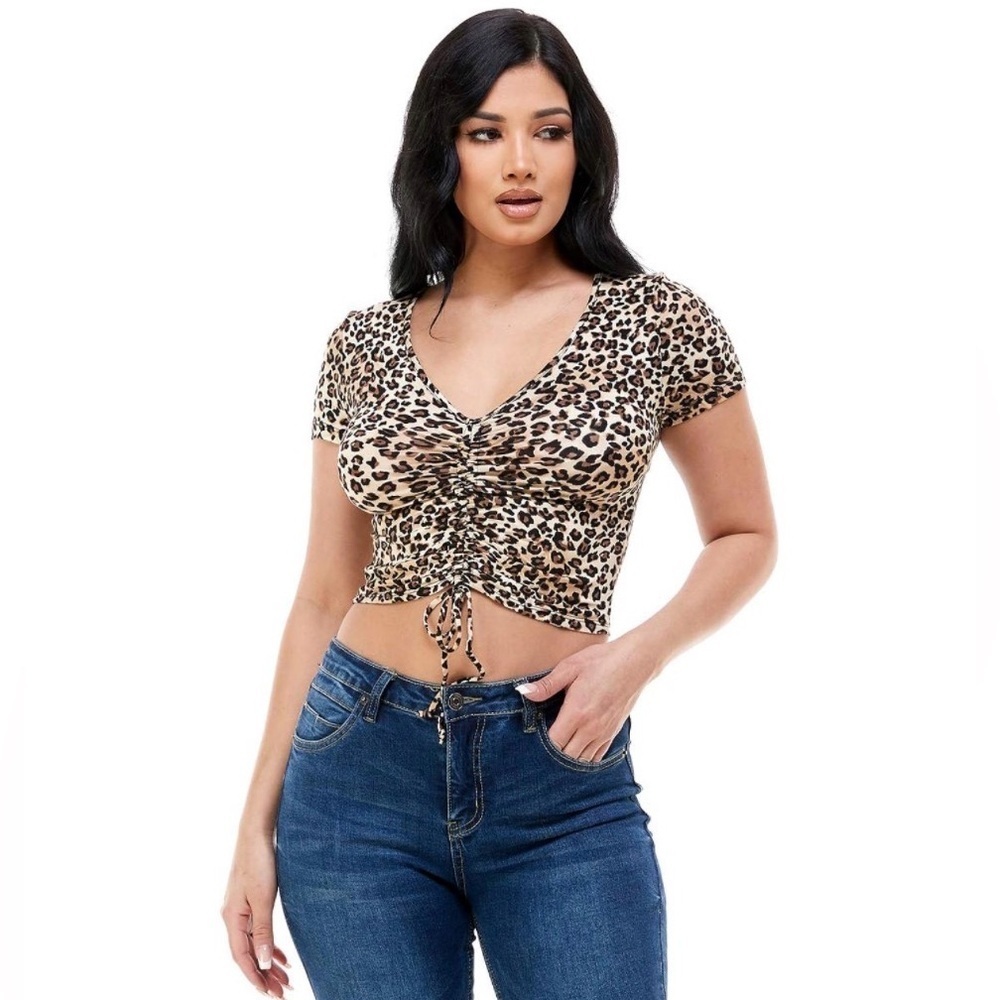 Leopard Print Ruched Crop Top Size Medium